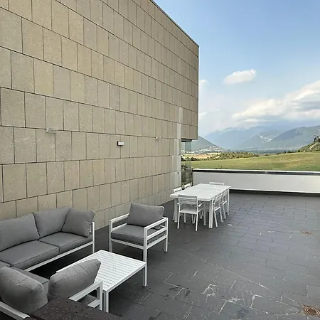 شقة Terraza Al Pirineo 3